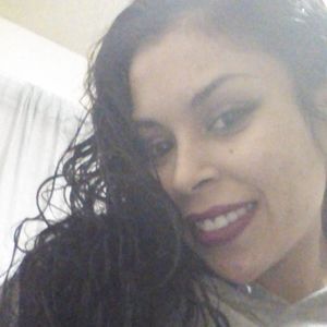 Meet your Posher, Gloria